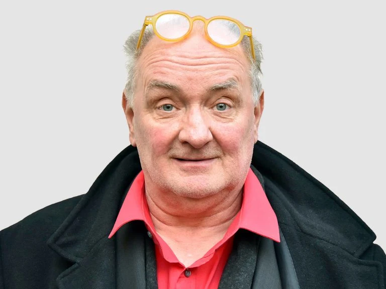 Porträt von Bernd Schwarzer